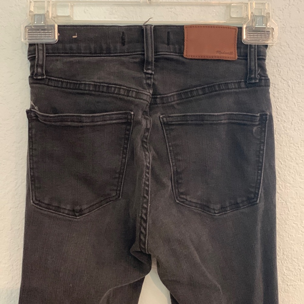 Black Madewell Distressed High-Rise Skinny Jeans Raw Hem - Picture 9 of 9